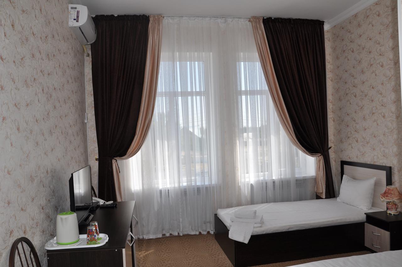 Hotel "Aishadeluxe" Тараз Экстерьер фото