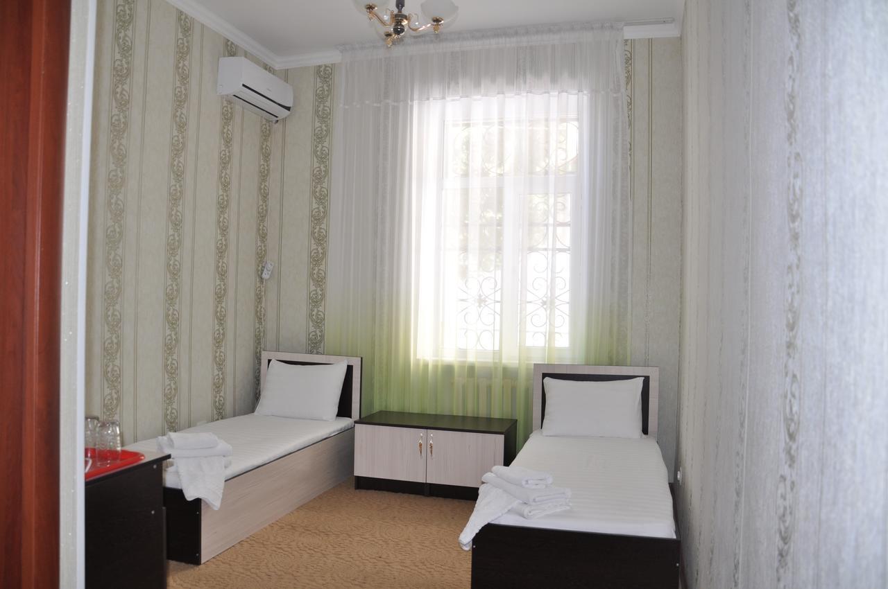 Hotel "Aishadeluxe" Тараз Экстерьер фото
