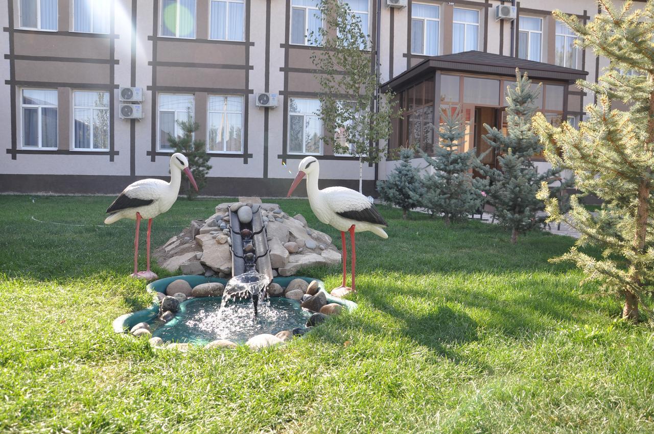 Hotel "Aishadeluxe" Тараз Экстерьер фото